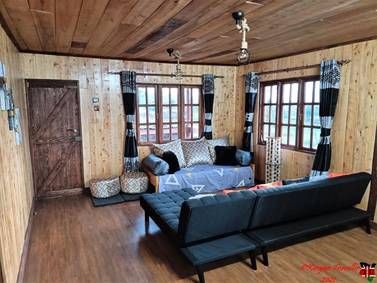 The Wonky House Apartment Timau Екстериор снимка