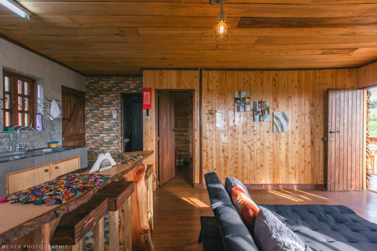 The Wonky House Apartment Timau Екстериор снимка